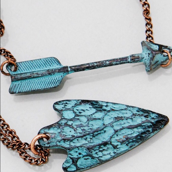 Patina arrowhead double layer necklace - Picture 2 of 2